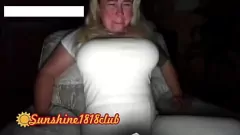 Reproducir Las grandes tetas caídas y el coño afeitado de Angela en un show salvaje por webcam - 13 de enero