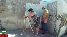 Play Grasa ia pula in pizda intr-o cladire parasita de la un vecin futacios