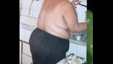 Abspielen Femeia brozata akzeptiert orice tip de futai