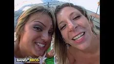 Redare Doamna blonda este gata de sex oricand doresti