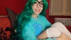 تشغيل رجل يمارس الجنس مع ثلاثة من زملائه الشباب