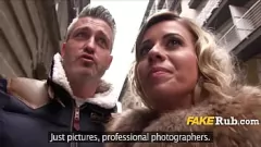 Odtwórz Zdradzająca blond MILF żona sprzedaje się za szybkie płatne spotkanie