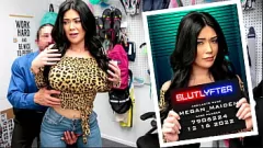 Redare Megan Maiden, adolescentă cu fură de magazine, încheie o înțelegere cu ofițerul Tommy Gunn