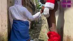 تشغيل عربدة عيد الميلاد مع سانتا: عمل سوداء في الهواء الطلق