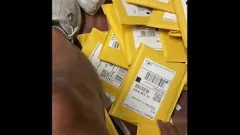 Redare Walmart Power Trip: White Manager a fost cu pumnul și umilit de Black Star
