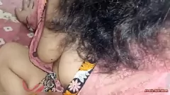 Oynat Desi Punjabi GF Seiest India'dan: Sıcak, Sexy Teen amatör ganimetini ve kedi açığa çıkıyor
